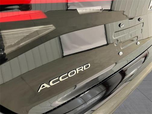 2025 Honda Accord LX 1.5T