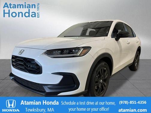 Platinum White Pearl 2026 Honda HR-V AWD Sport