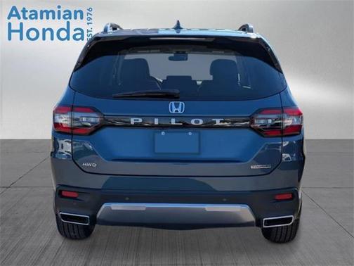 2026 Honda Pilot Touring 8-Passenger