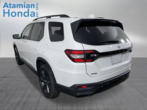 Platinum White Pearl 2026 Honda Pilot Sport