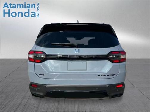 2026 Honda Pilot Black Edition