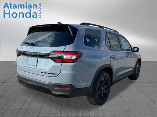 2026 Honda Pilot Black Edition