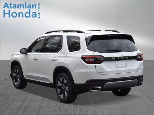 2026 Honda Pilot Touring 8-Passenger