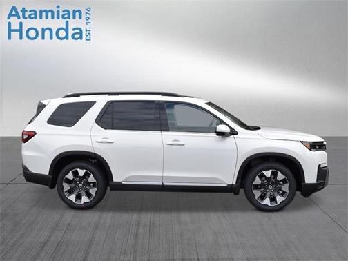 2026 Honda Pilot Touring 8-Passenger