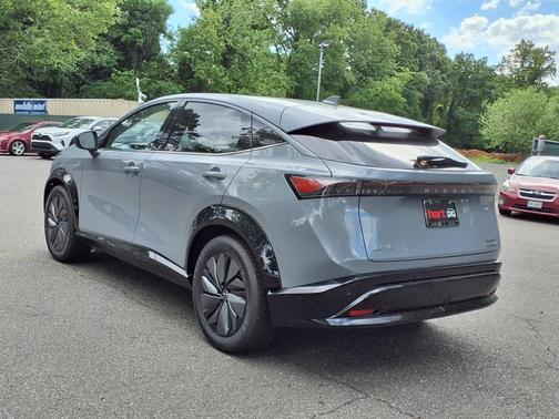 2025 Nissan ARIYA EVOLVE+