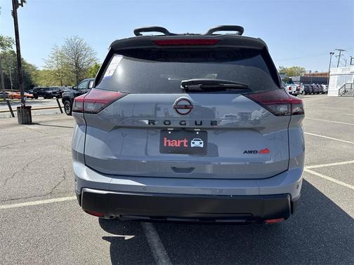 2025 Nissan Rogue Rock Creek