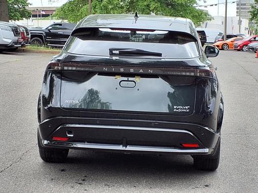 2025 Nissan ARIYA EVOLVE+