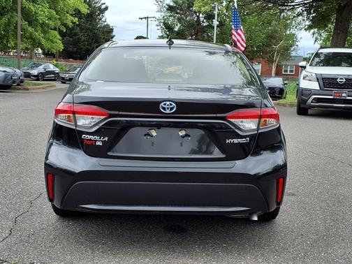 2022 Toyota Corolla Hybrid LE