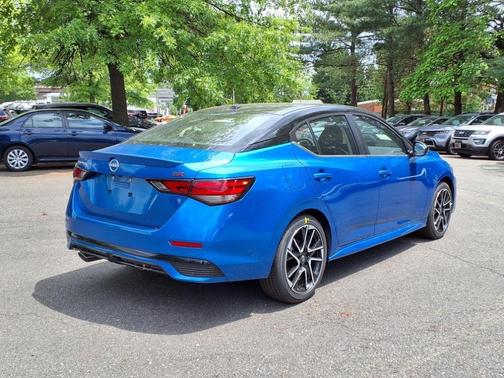 2025 Nissan Sentra SR
