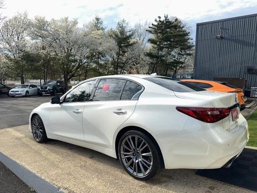 Photo 3 of 27 of 2021 INFINITI Q50 3.0t Red Sport 400