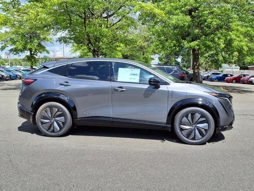 2025 Nissan ARIYA EVOLVE+