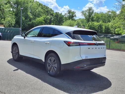 2025 Nissan Murano SL