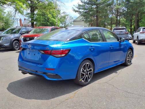 2025 Nissan Sentra SR