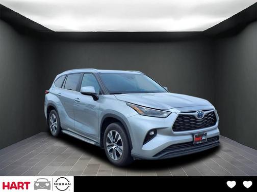 2023 Toyota Highlander Hybrid XLE