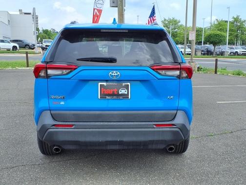 2019 Toyota RAV4 LE