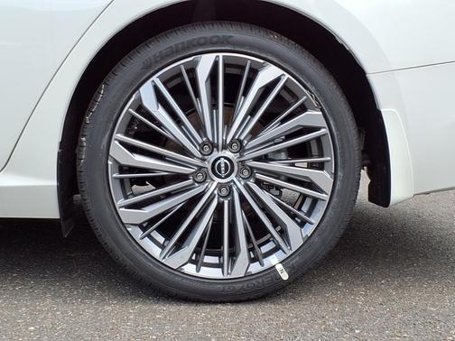2025 Nissan Altima SL
