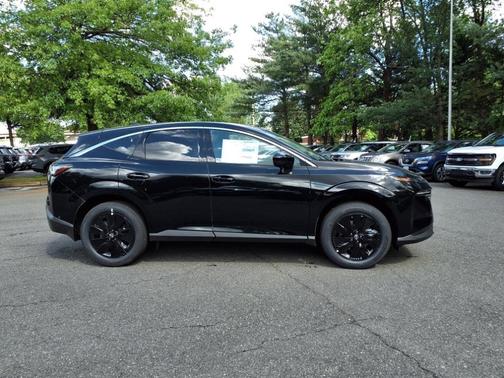 2025 Nissan Murano SV