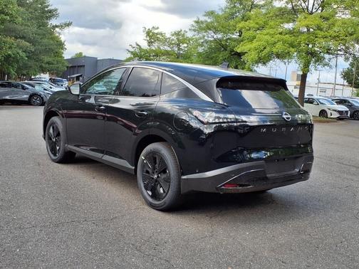2025 Nissan Murano SV