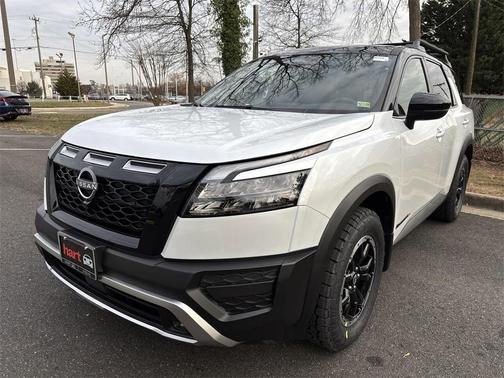 2025 Nissan Pathfinder Rock Creek
