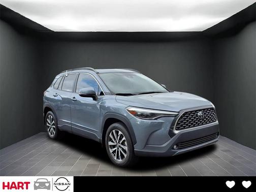 2022 Toyota Corolla Cross XLE
