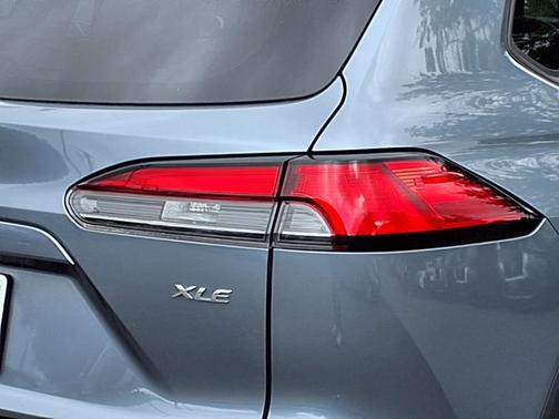 2022 Toyota Corolla Cross XLE