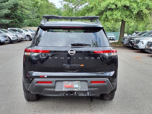 2025 Nissan Pathfinder Rock Creek