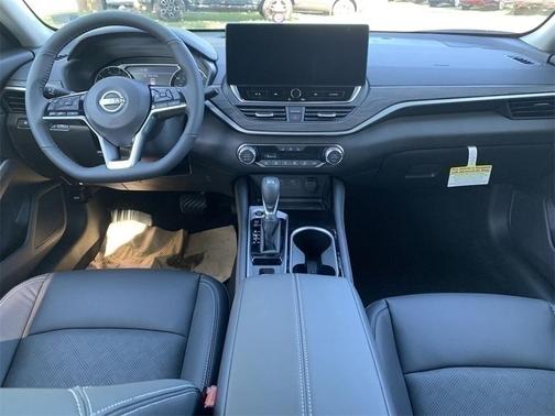 2025 Nissan Altima SL
