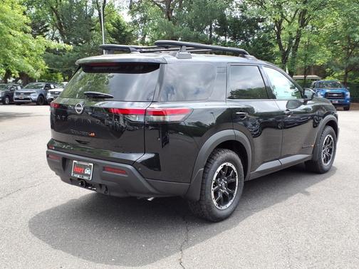 2025 Nissan Pathfinder Rock Creek
