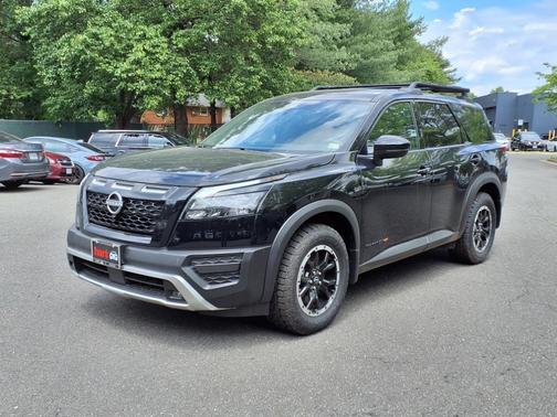 2025 Nissan Pathfinder Rock Creek