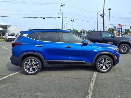 2023 Kia Seltos SX