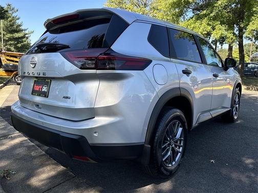 2025 Nissan Rogue S