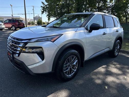 2025 Nissan Rogue S