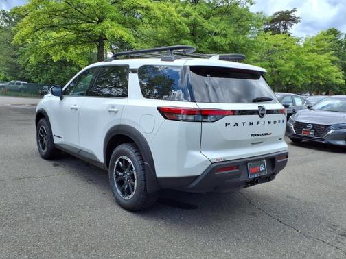 2025 Nissan Pathfinder Rock Creek