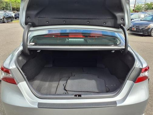 2023 Toyota Camry Hybrid XSE