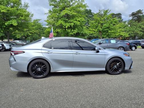 2023 Toyota Camry Hybrid XSE