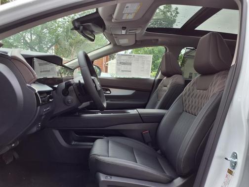 2025 Nissan Murano Platinum