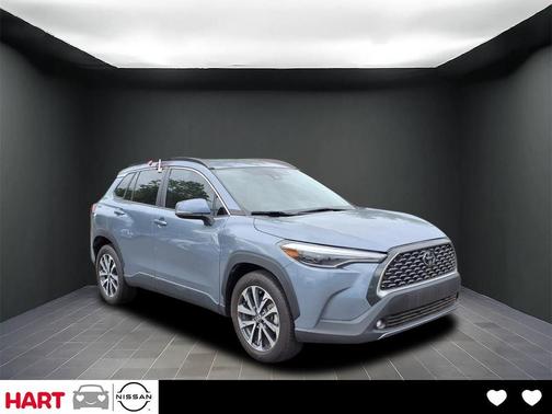 2022 Toyota Corolla Cross XLE