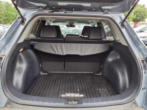2022 Toyota Corolla Cross XLE