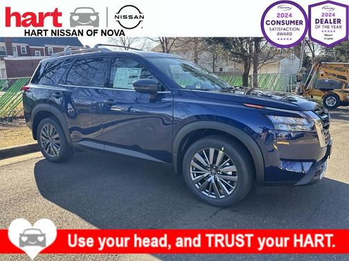 2025 Nissan Pathfinder SL