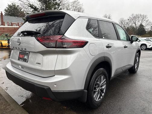 2025 Nissan Rogue S