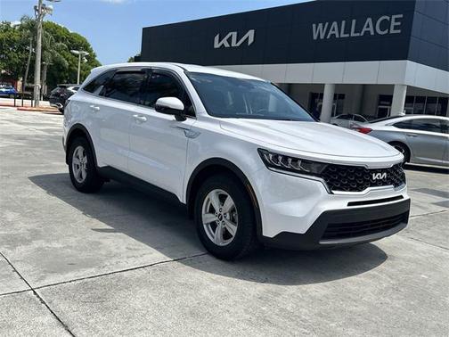 2023 Kia Sorento LX