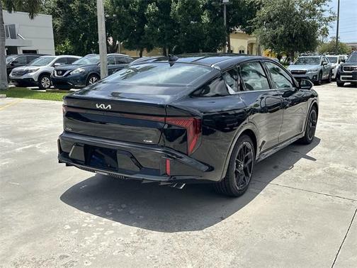 2025 Kia K4 GT-Line Turbo