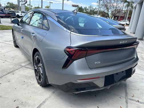 2025 Kia K5 GT-Line