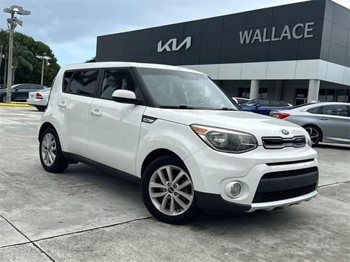2017 Kia Soul +