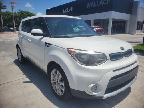 2017 Kia Soul +