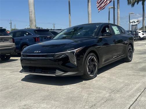 2025 Kia K4 EX