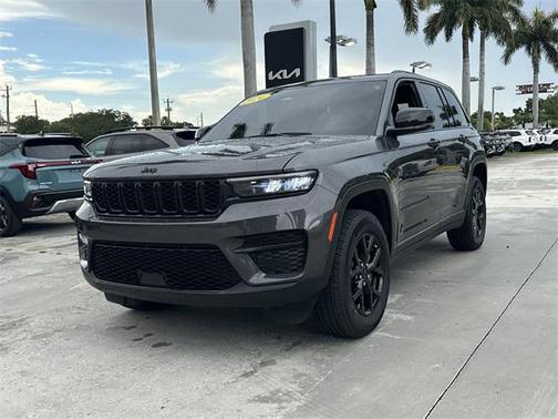 2024 Jeep Grand Cherokee Altitude