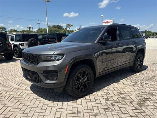 2024 Jeep Grand Cherokee Altitude