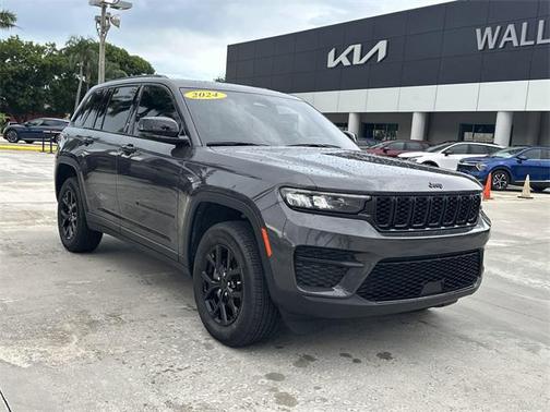 2024 Jeep Grand Cherokee Altitude