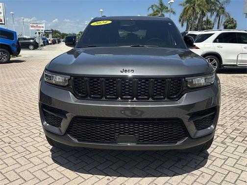 2024 Jeep Grand Cherokee Altitude